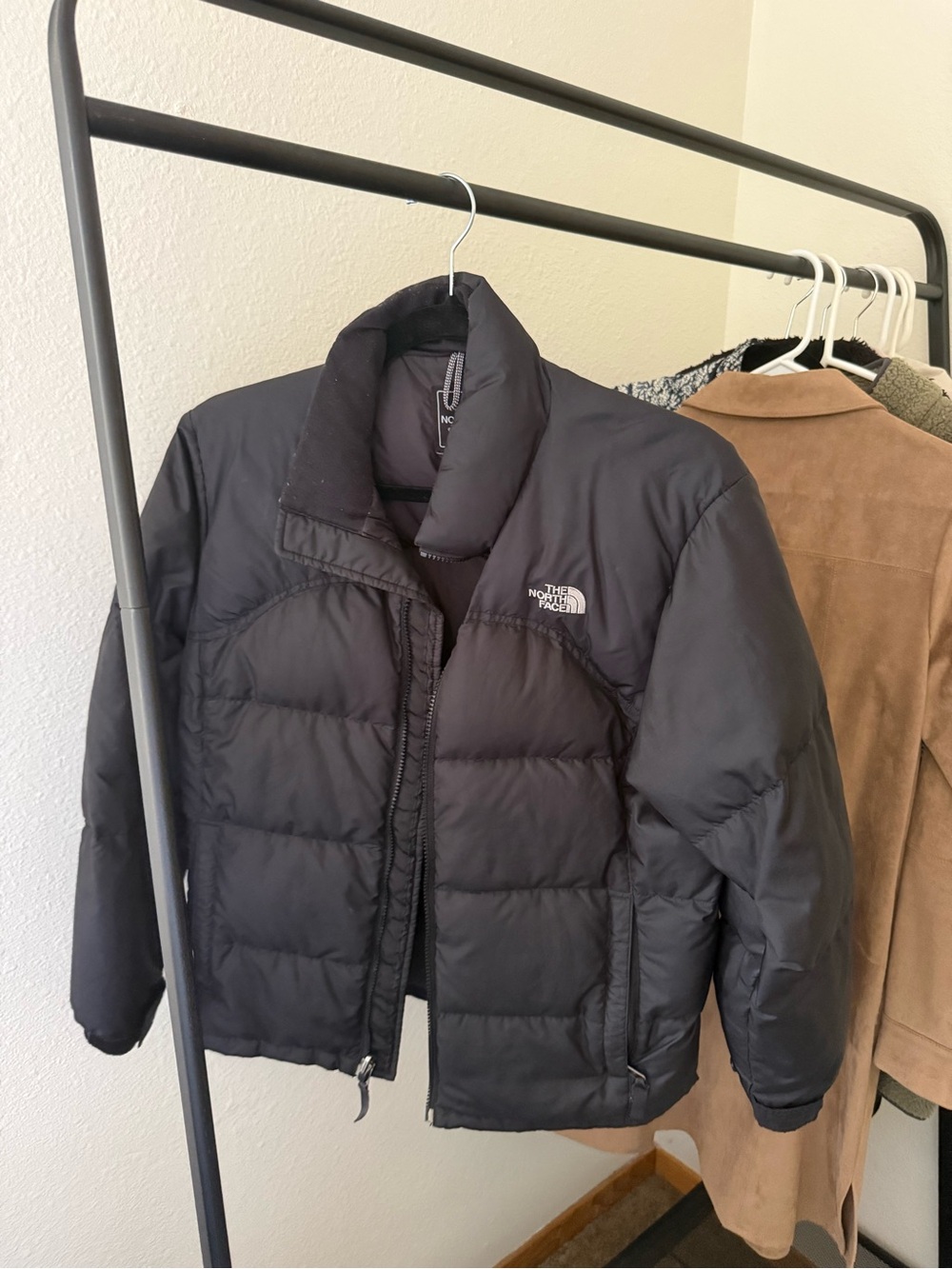 The North Face Kids Black Puffer Jacket - Insulated Cold-Weather Coat